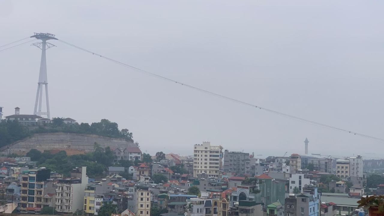 Nha Nghi Thanh Tam Hotel Ха Лонг Екстериор снимка
